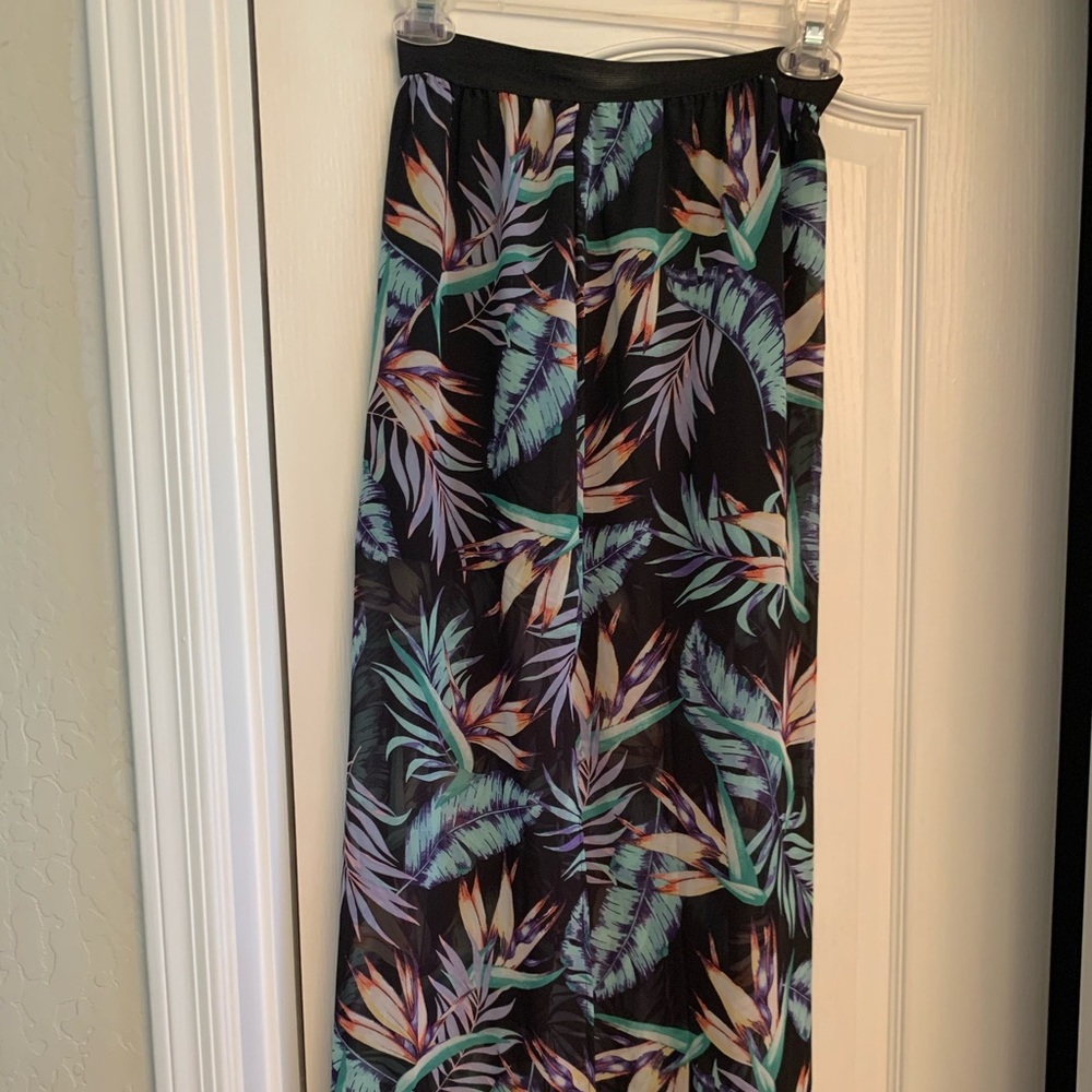 Maxi skirt